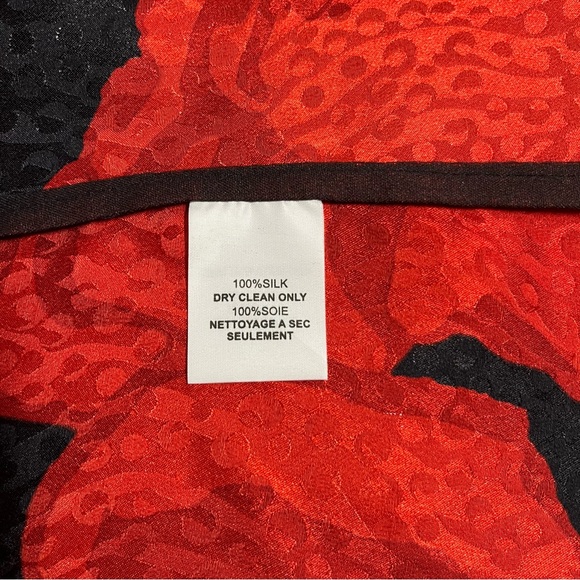 Trina Turk Red and Black Asymmetrical Sleeveless Blouse Size XS - Picture 7 of 8